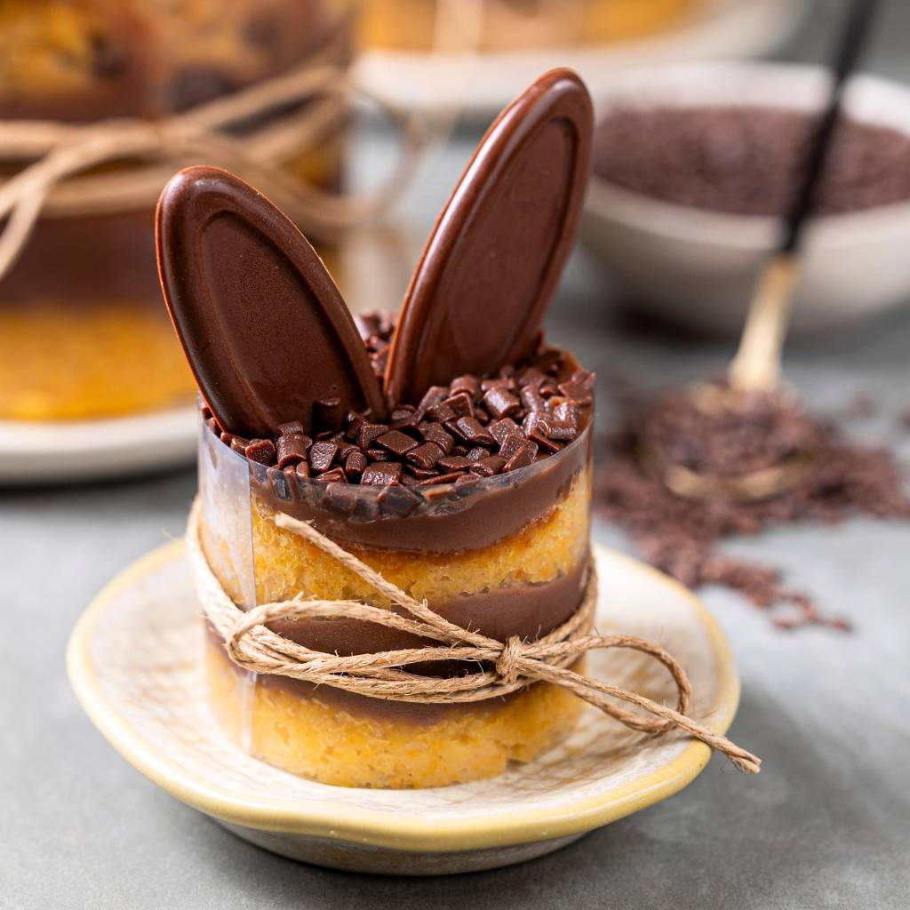 Naked Cake Cenoura Páscoa