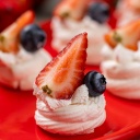 Mini Pavlova de Frutas Vermelhas - 15cm