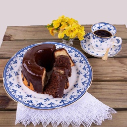 [5206] Bolo Mármore 