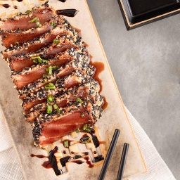 [51699 ] Sashimi de Atum Toast 