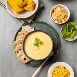 Caldo de Frango com Milho Verde