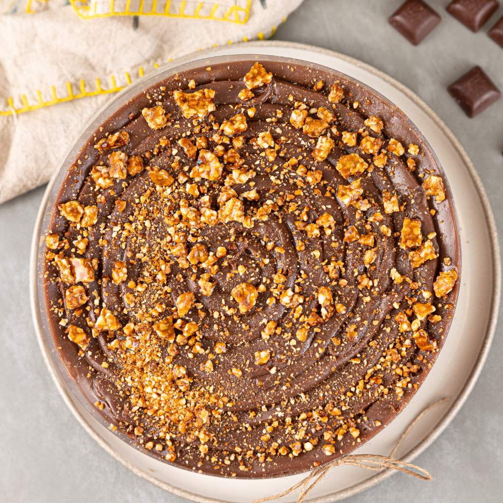 Torta de brigadeiro praliné