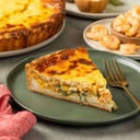 Quiche folhada de camarão, alho poró e catupiry