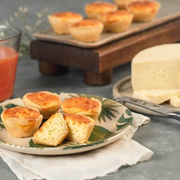 [004821] Mini Empada de Queijo